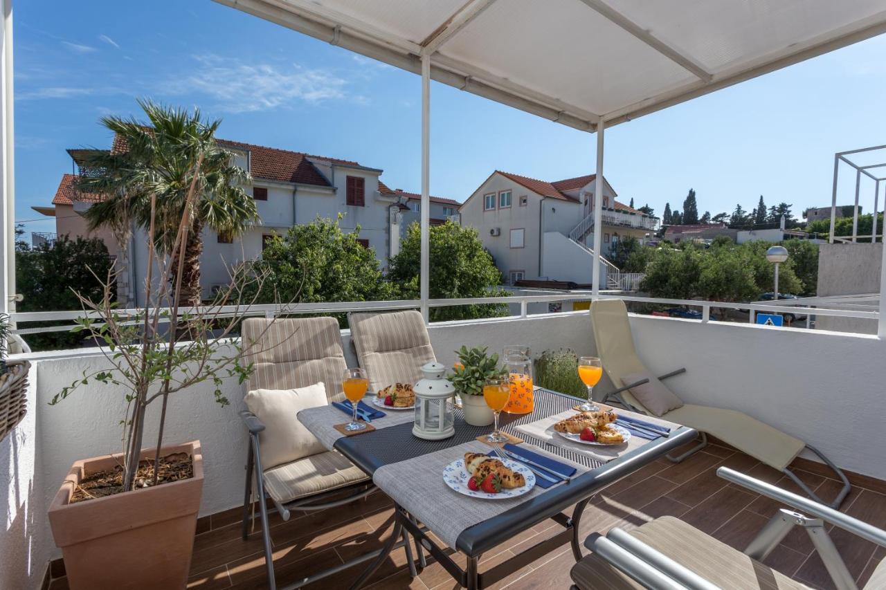 Ferienwohnung So Hvar So Good! Spacious With Terrace Hvar Town Exterior foto